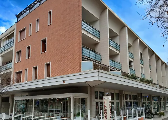 Cn037 - Cesenatico, Elegante Trilocale Con Balcone E Garage * Cesenatico